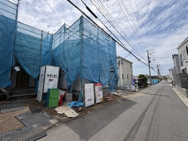 外観:ゆとりのある住宅地　部屋の窓を開けるとそこには心地よい風が通りぬけます