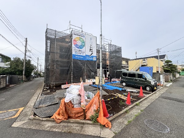 外観:角地ならではの明るく開放的な住環境