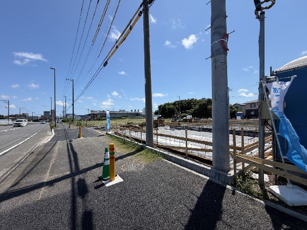 外観:緑豊かな閑静な住宅地は、毎日の散歩など伸び伸びとしたスローライフを叶えます。