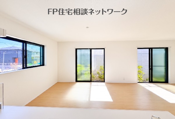 リビングを一望できるキッチンは、家族との距離が近いので会話が弾みます♪