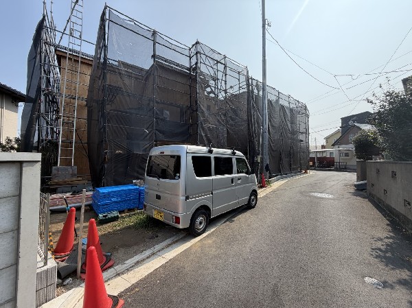 外観:周辺に高い建物がなく、日当たりを大きく遮られません。  